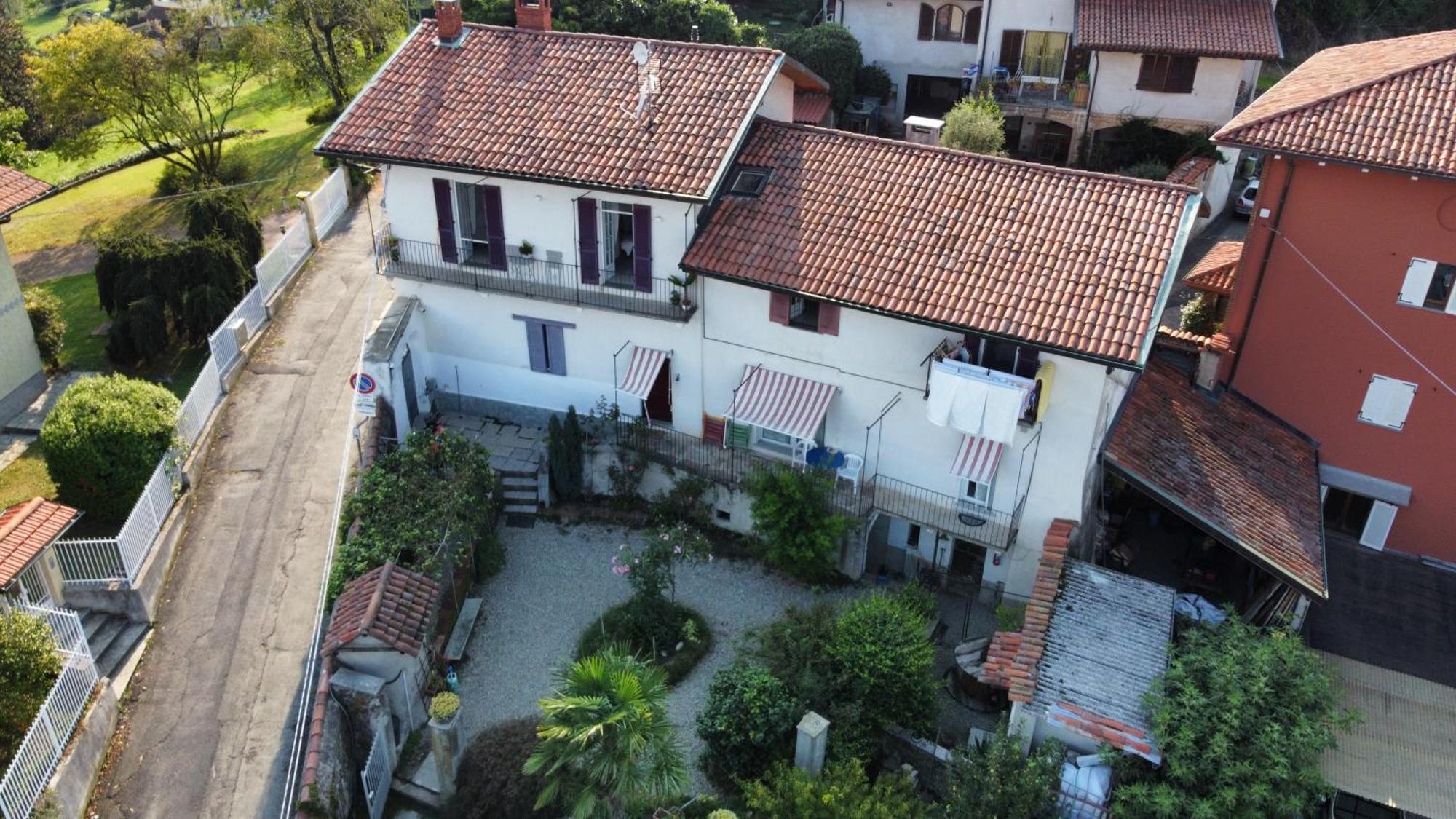 Отель La Casa Di Pietro Cerrione Экстерьер фото